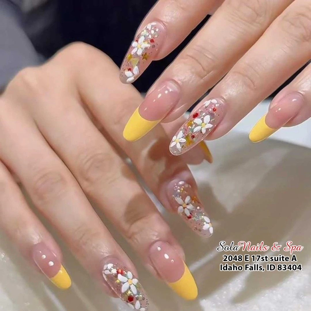 Trending August Nail Looks